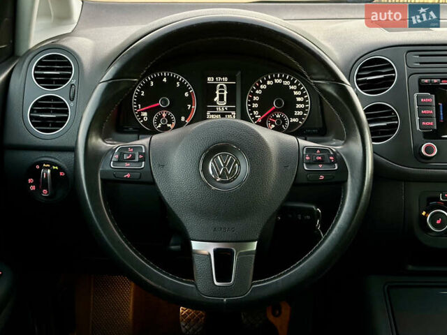 Серый Фольксваген Гольф Плюс, объемом двигателя 1.4 л и пробегом 228 тыс. км за 8599 $, фото 74 на Automoto.ua