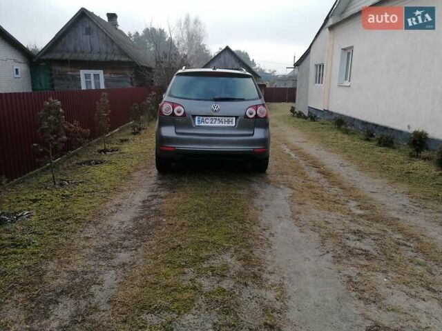 Серый Фольксваген Гольф Плюс, объемом двигателя 1.6 л и пробегом 245 тыс. км за 9000 $, фото 8 на Automoto.ua