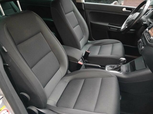 Сірий Фольксваген Golf Plus, об'ємом двигуна 1.4 л та пробігом 156 тис. км за 9500 $, фото 23 на Automoto.ua