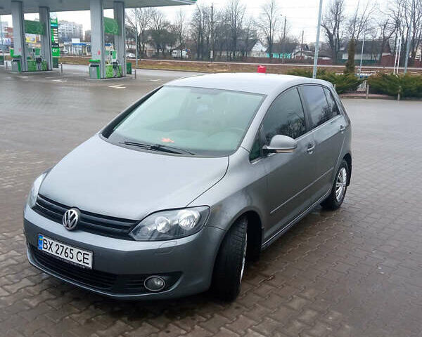 Фольксваген Гольф Плюс 2011 в Житомире на Automoto.ua Серый Фольксваген Гольф Плюс, объемом двигателя 1.6 л и пробегом 280 тыс. км за 7700 $, фото 7 на Automoto.ua