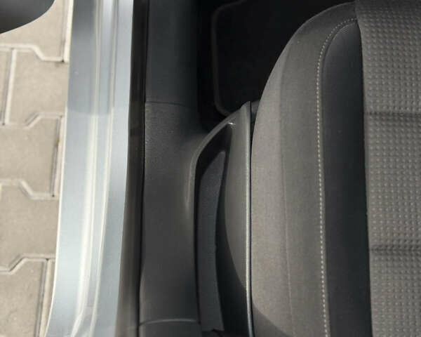 Сірий Фольксваген Golf Plus, об'ємом двигуна 1.4 л та пробігом 171 тис. км за 9200 $, фото 70 на Automoto.ua