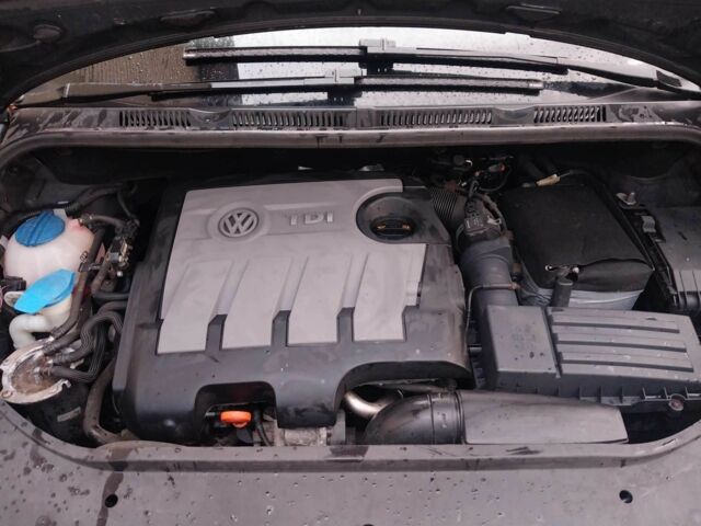 Серый Фольксваген Гольф Плюс, объемом двигателя 1.6 л и пробегом 224 тыс. км за 8500 $, фото 10 на Automoto.ua