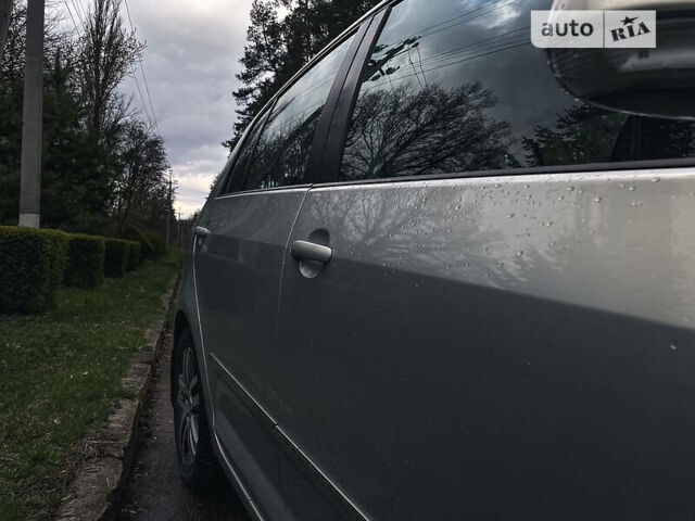 Серый Фольксваген Гольф Плюс, объемом двигателя 1.4 л и пробегом 146 тыс. км за 8200 $, фото 6 на Automoto.ua