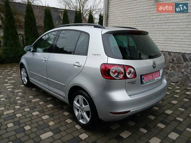 Серый Фольксваген Гольф Плюс, объемом двигателя 1.4 л и пробегом 156 тыс. км за 9500 $, фото 9 на Automoto.ua