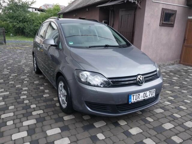 Серый Фольксваген Гольф Плюс, объемом двигателя 1.6 л и пробегом 224 тыс. км за 8500 $, фото 14 на Automoto.ua