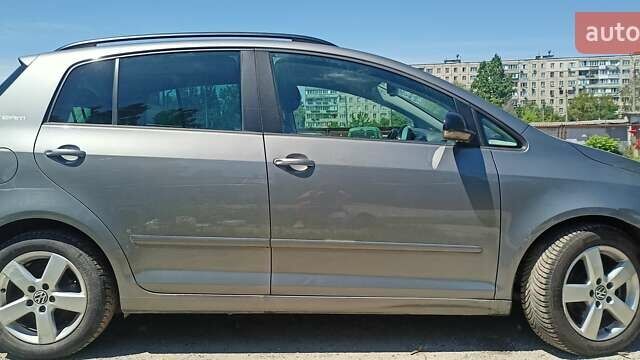 Серый Фольксваген Гольф Плюс, объемом двигателя 1.6 л и пробегом 106 тыс. км за 8600 $, фото 18 на Automoto.ua