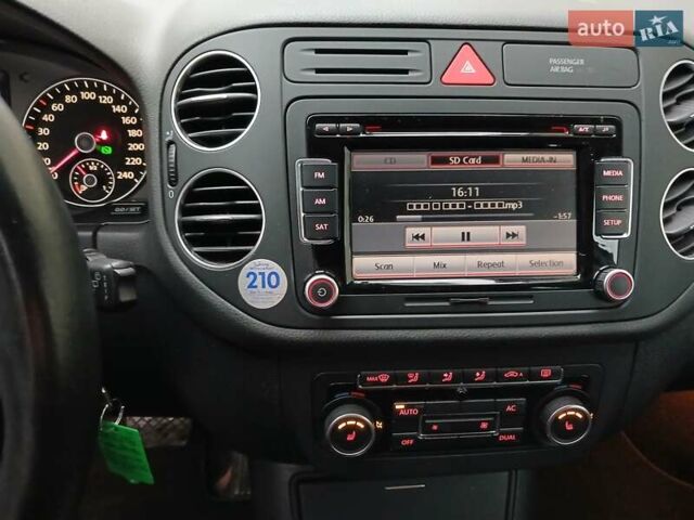 Серый Фольксваген Гольф Плюс, объемом двигателя 1.4 л и пробегом 156 тыс. км за 9500 $, фото 29 на Automoto.ua