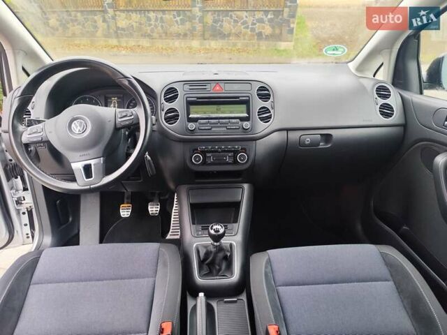 Серый Фольксваген Гольф Плюс, объемом двигателя 1.4 л и пробегом 193 тыс. км за 7200 $, фото 14 на Automoto.ua