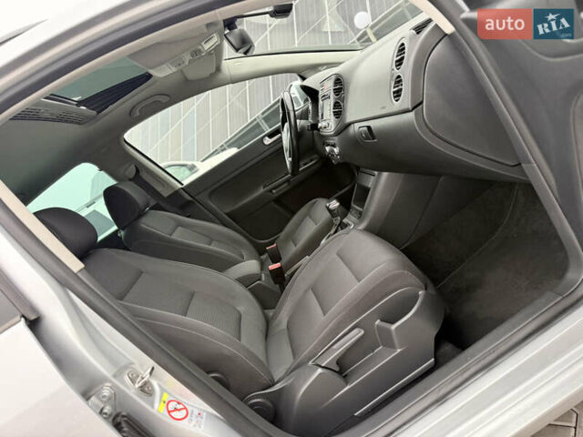 Серый Фольксваген Гольф Плюс, объемом двигателя 1.4 л и пробегом 171 тыс. км за 8800 $, фото 81 на Automoto.ua