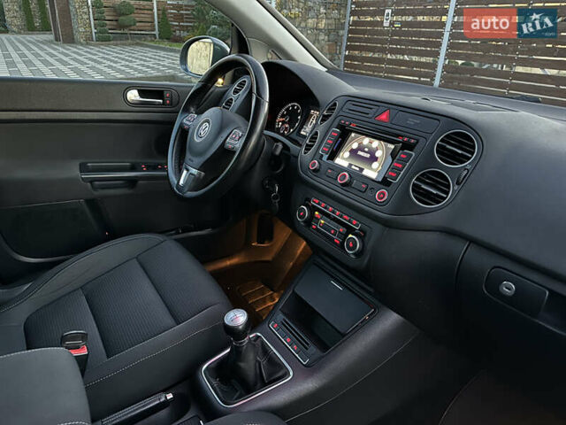 Сірий Фольксваген Golf Plus, об'ємом двигуна 1.4 л та пробігом 228 тис. км за 8999 $, фото 92 на Automoto.ua