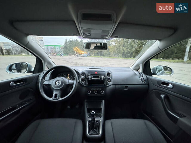 Сірий Фольксваген Golf Plus, об'ємом двигуна 1.6 л та пробігом 260 тис. км за 6850 $, фото 65 на Automoto.ua