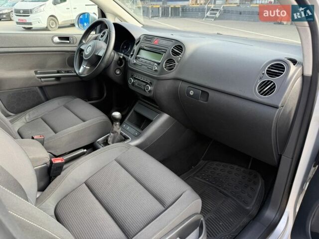 Сірий Фольксваген Golf Plus, об'ємом двигуна 0 л та пробігом 201 тис. км за 7750 $, фото 38 на Automoto.ua