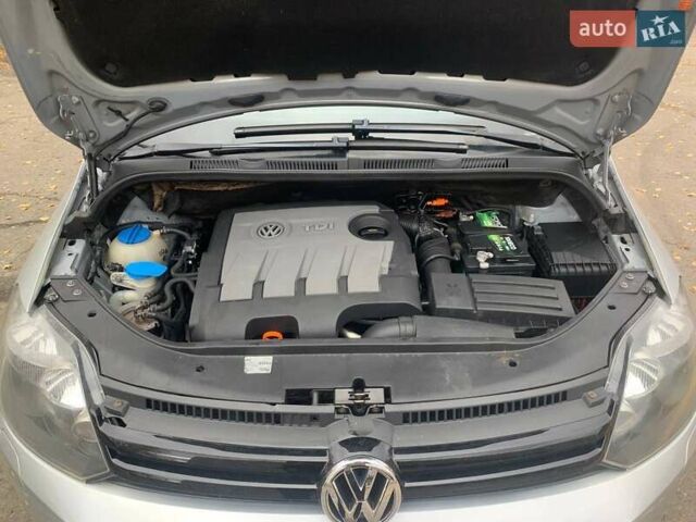 Серый Фольксваген Гольф Плюс, объемом двигателя 1.6 л и пробегом 305 тыс. км за 7600 $, фото 8 на Automoto.ua
