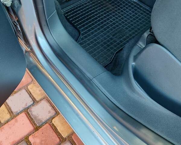 Серый Фольксваген Гольф Плюс, объемом двигателя 1.2 л и пробегом 201 тыс. км за 8299 $, фото 16 на Automoto.ua