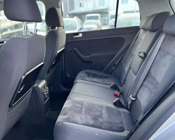 Сірий Фольксваген Golf Plus, об'ємом двигуна 1.4 л та пробігом 222 тис. км за 8300 $, фото 12 на Automoto.ua