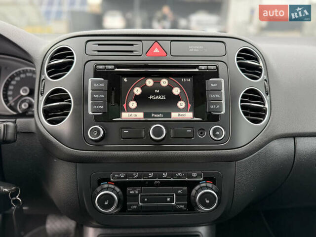 Сірий Фольксваген Golf Plus, об'ємом двигуна 1.4 л та пробігом 171 тис. км за 9200 $, фото 54 на Automoto.ua