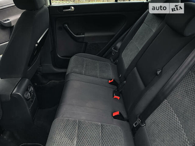 Серый Фольксваген Гольф Плюс, объемом двигателя 1.4 л и пробегом 146 тыс. км за 8200 $, фото 22 на Automoto.ua