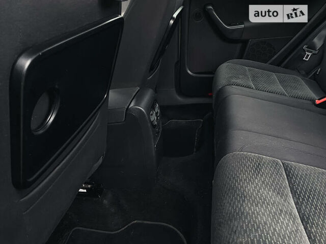 Серый Фольксваген Гольф Плюс, объемом двигателя 1.4 л и пробегом 146 тыс. км за 8200 $, фото 23 на Automoto.ua