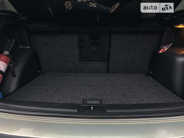 Серый Фольксваген Гольф Плюс, объемом двигателя 1.4 л и пробегом 146 тыс. км за 8200 $, фото 27 на Automoto.ua