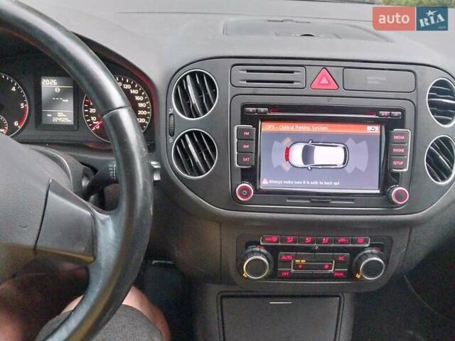 Сірий Фольксваген Golf Plus, об'ємом двигуна 1.6 л та пробігом 224 тис. км за 8500 $, фото 18 на Automoto.ua