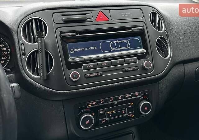 Серый Фольксваген Гольф Плюс, объемом двигателя 1.6 л и пробегом 290 тыс. км за 5900 $, фото 12 на Automoto.ua