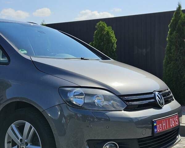 Сірий Фольксваген Golf Plus, об'ємом двигуна 1.4 л та пробігом 235 тис. км за 8800 $, фото 3 на Automoto.ua