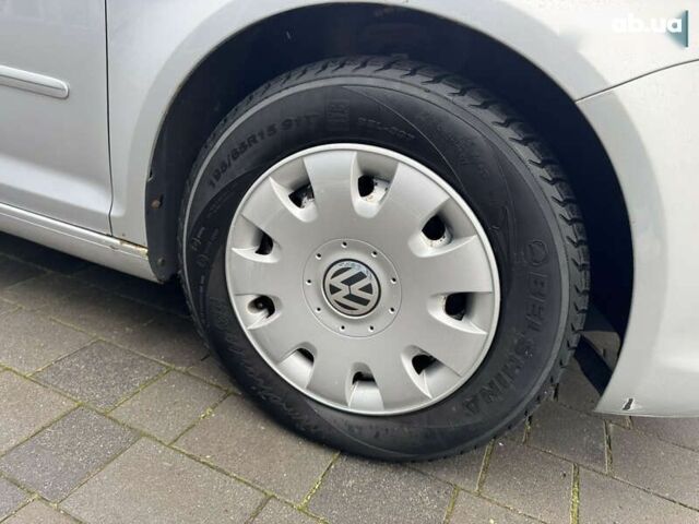 Сірий Фольксваген Golf Plus, об'ємом двигуна 1.6 л та пробігом 271 тис. км за 7790 $, фото 16 на Automoto.ua