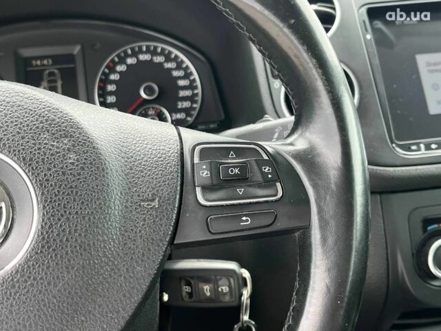 Серый Фольксваген Гольф Плюс, объемом двигателя 1.6 л и пробегом 313 тыс. км за 8290 $, фото 25 на Automoto.ua