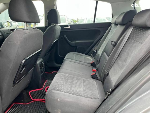 Серый Фольксваген Гольф Плюс, объемом двигателя 1.6 л и пробегом 313 тыс. км за 8290 $, фото 40 на Automoto.ua