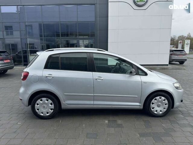 Сірий Фольксваген Golf Plus, об'ємом двигуна 1.6 л та пробігом 271 тис. км за 7790 $, фото 13 на Automoto.ua