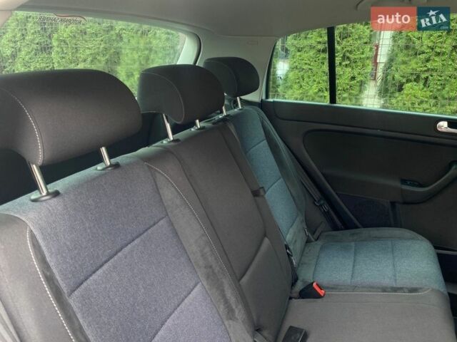 Сірий Фольксваген Golf Plus, об'ємом двигуна 1.4 л та пробігом 156 тис. км за 7300 $, фото 12 на Automoto.ua
