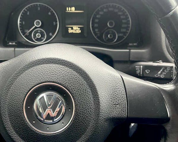 Серый Фольксваген Гольф Плюс, объемом двигателя 1.6 л и пробегом 281 тыс. км за 8400 $, фото 5 на Automoto.ua