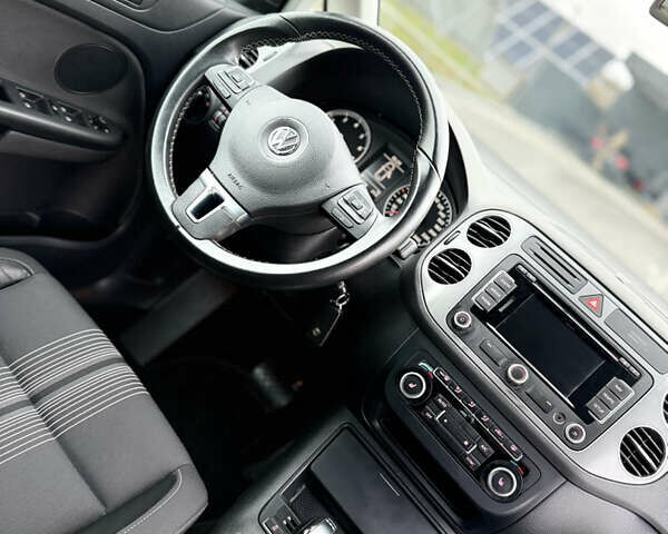 Сірий Фольксваген Golf Plus, об'ємом двигуна 1.4 л та пробігом 194 тис. км за 9700 $, фото 108 на Automoto.ua