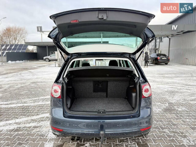 Сірий Фольксваген Golf Plus, об'ємом двигуна 1.4 л та пробігом 194 тис. км за 9000 $, фото 118 на Automoto.ua