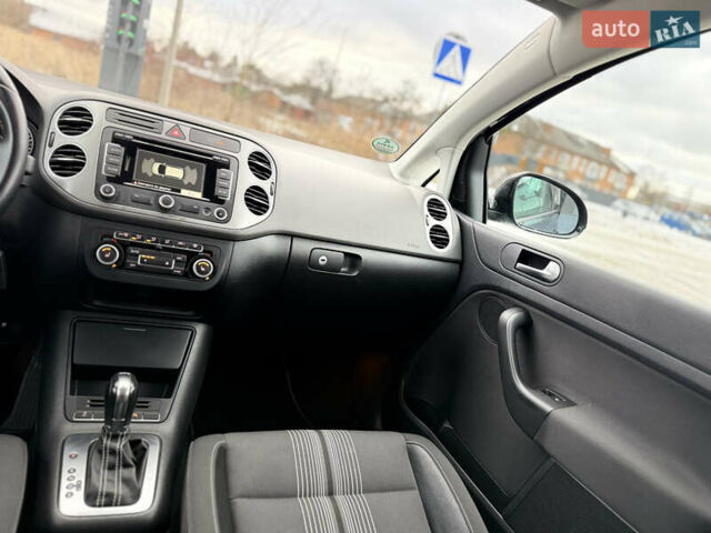 Сірий Фольксваген Golf Plus, об'ємом двигуна 1.4 л та пробігом 194 тис. км за 9000 $, фото 41 на Automoto.ua