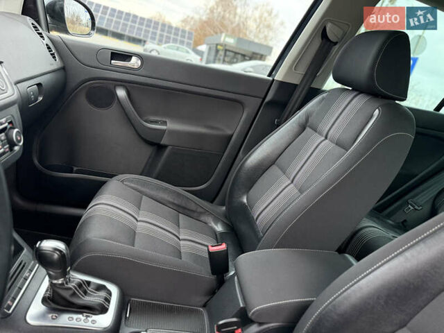 Сірий Фольксваген Golf Plus, об'ємом двигуна 1.4 л та пробігом 194 тис. км за 9700 $, фото 54 на Automoto.ua