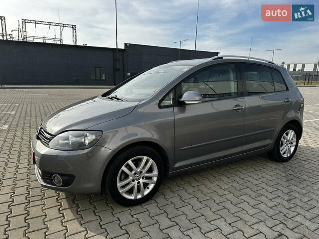 Сірий Фольксваген Golf Plus, об'ємом двигуна 1.6 л та пробігом 261 тис. км за 9150 $, фото 4 на Automoto.ua