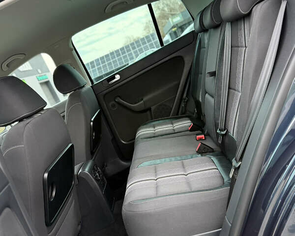 Сірий Фольксваген Golf Plus, об'ємом двигуна 1.4 л та пробігом 194 тис. км за 9700 $, фото 74 на Automoto.ua