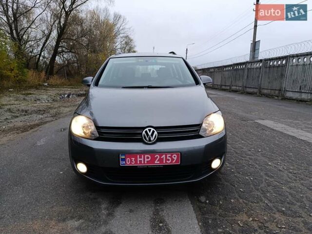 Серый Фольксваген Гольф Плюс, объемом двигателя 1.4 л и пробегом 200 тыс. км за 11650 $, фото 2 на Automoto.ua