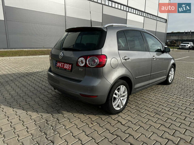 Сірий Фольксваген Golf Plus, об'ємом двигуна 1.6 л та пробігом 261 тис. км за 9150 $, фото 9 на Automoto.ua