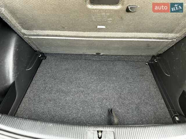 Сірий Фольксваген Golf Plus, об'ємом двигуна 1.6 л та пробігом 261 тис. км за 9150 $, фото 16 на Automoto.ua