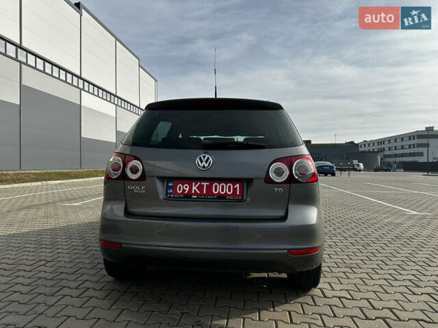Сірий Фольксваген Golf Plus, об'ємом двигуна 1.6 л та пробігом 261 тис. км за 9150 $, фото 8 на Automoto.ua