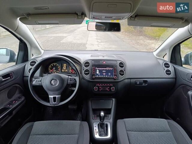 Серый Фольксваген Гольф Плюс, объемом двигателя 1.4 л и пробегом 200 тыс. км за 11650 $, фото 23 на Automoto.ua