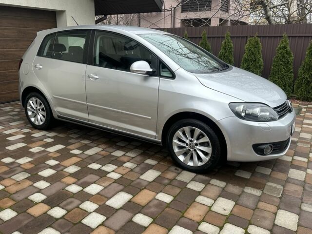 Серый Фольксваген Гольф Плюс, объемом двигателя 1.4 л и пробегом 168 тыс. км за 7999 $, фото 1 на Automoto.ua