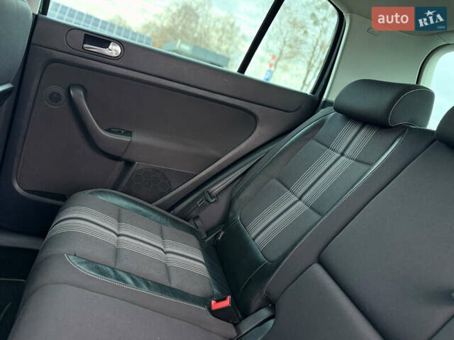 Сірий Фольксваген Golf Plus, об'ємом двигуна 1.4 л та пробігом 194 тис. км за 9700 $, фото 78 на Automoto.ua