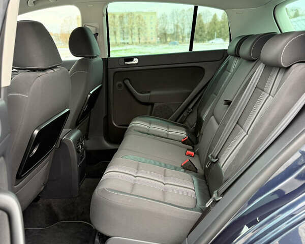 Сірий Фольксваген Golf Plus, об'ємом двигуна 1.4 л та пробігом 194 тис. км за 9000 $, фото 78 на Automoto.ua