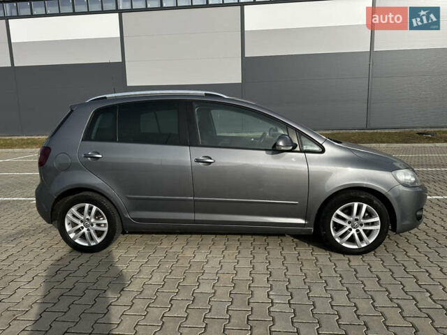 Сірий Фольксваген Golf Plus, об'ємом двигуна 1.6 л та пробігом 261 тис. км за 9150 $, фото 11 на Automoto.ua