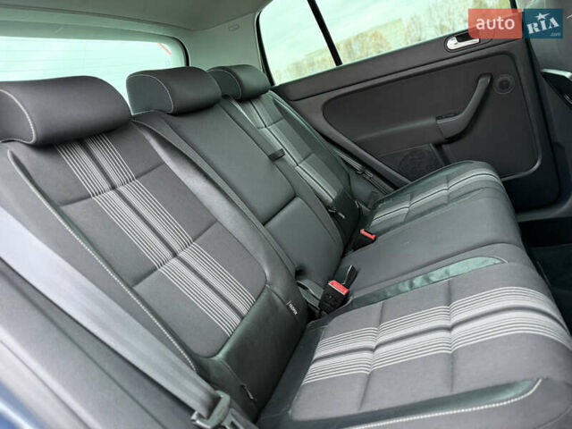 Сірий Фольксваген Golf Plus, об'ємом двигуна 1.4 л та пробігом 194 тис. км за 9700 $, фото 90 на Automoto.ua