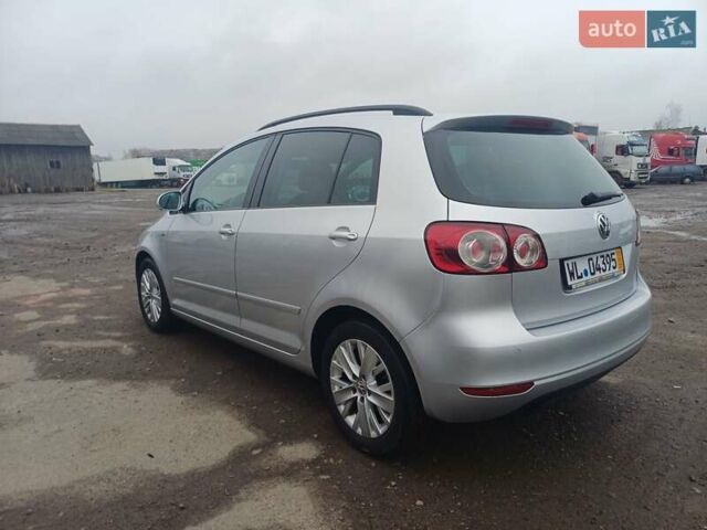 Серый Фольксваген Гольф Плюс, объемом двигателя 1.6 л и пробегом 273 тыс. км за 9200 $, фото 6 на Automoto.ua