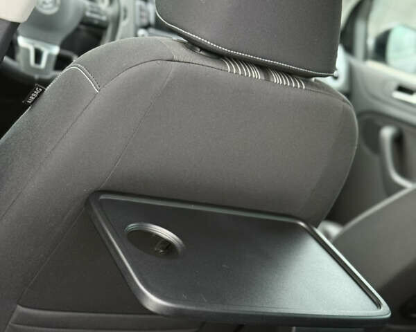 Сірий Фольксваген Golf Plus, об'ємом двигуна 1.4 л та пробігом 194 тис. км за 9700 $, фото 81 на Automoto.ua